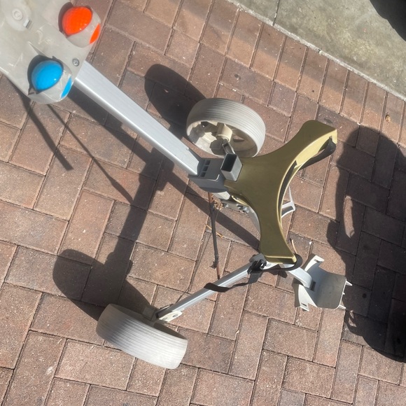 Golf Bag Cart Push And Pull 
2 wheeler - Picture 10 of 10